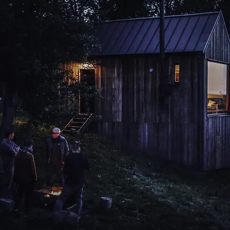 Holiday home Tri Domky - Tiny Depoltice