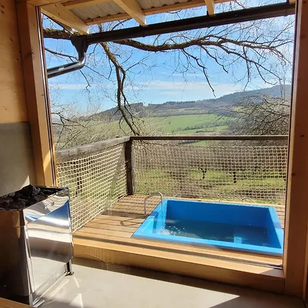 Holiday home Tri Domky - Tiny *